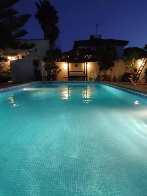 Chalet Con Capacidad Para 8 Personas Chiclana de la Frontera Exterior photo
